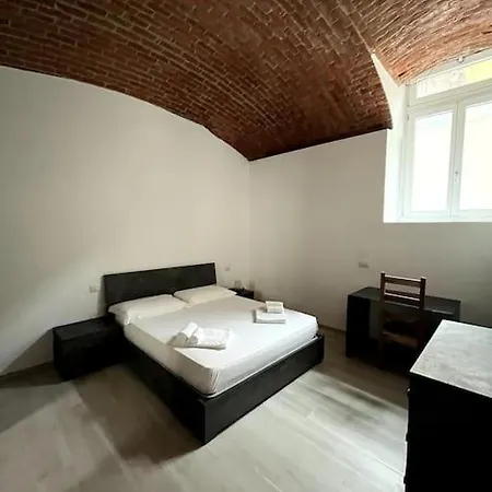 Immense Secret Cave Appartement *